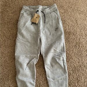Nike joggers